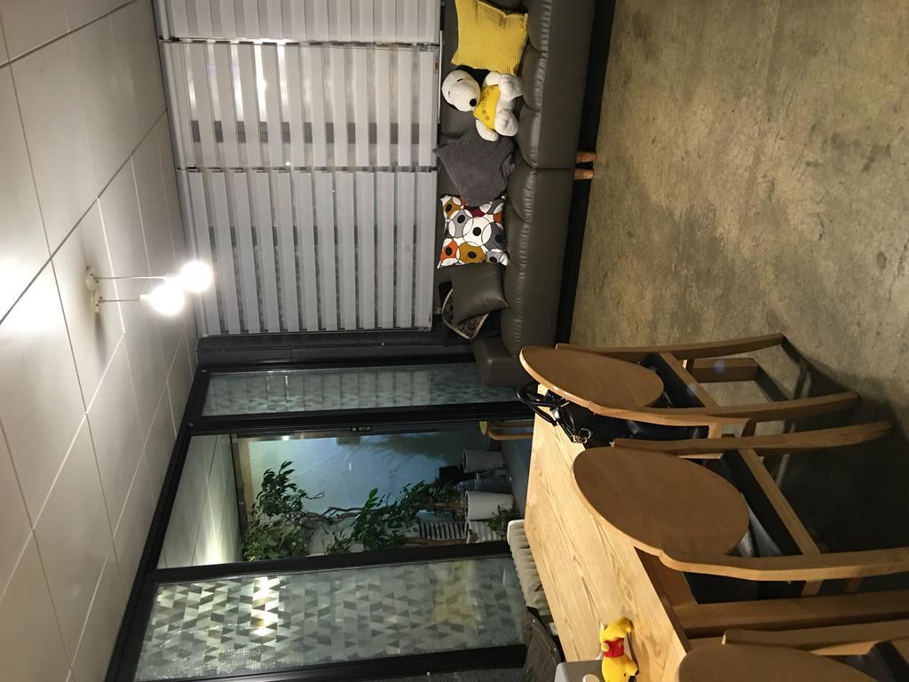 Hongdae Pencil Guesthouse سيول المظهر الخارجي الصورة