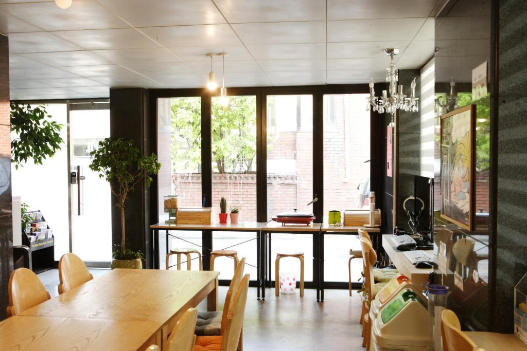 Hongdae Pencil Guesthouse سيول المظهر الخارجي الصورة