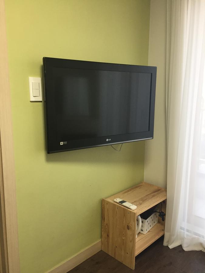 Hongdae Pencil Guesthouse سيول المظهر الخارجي الصورة