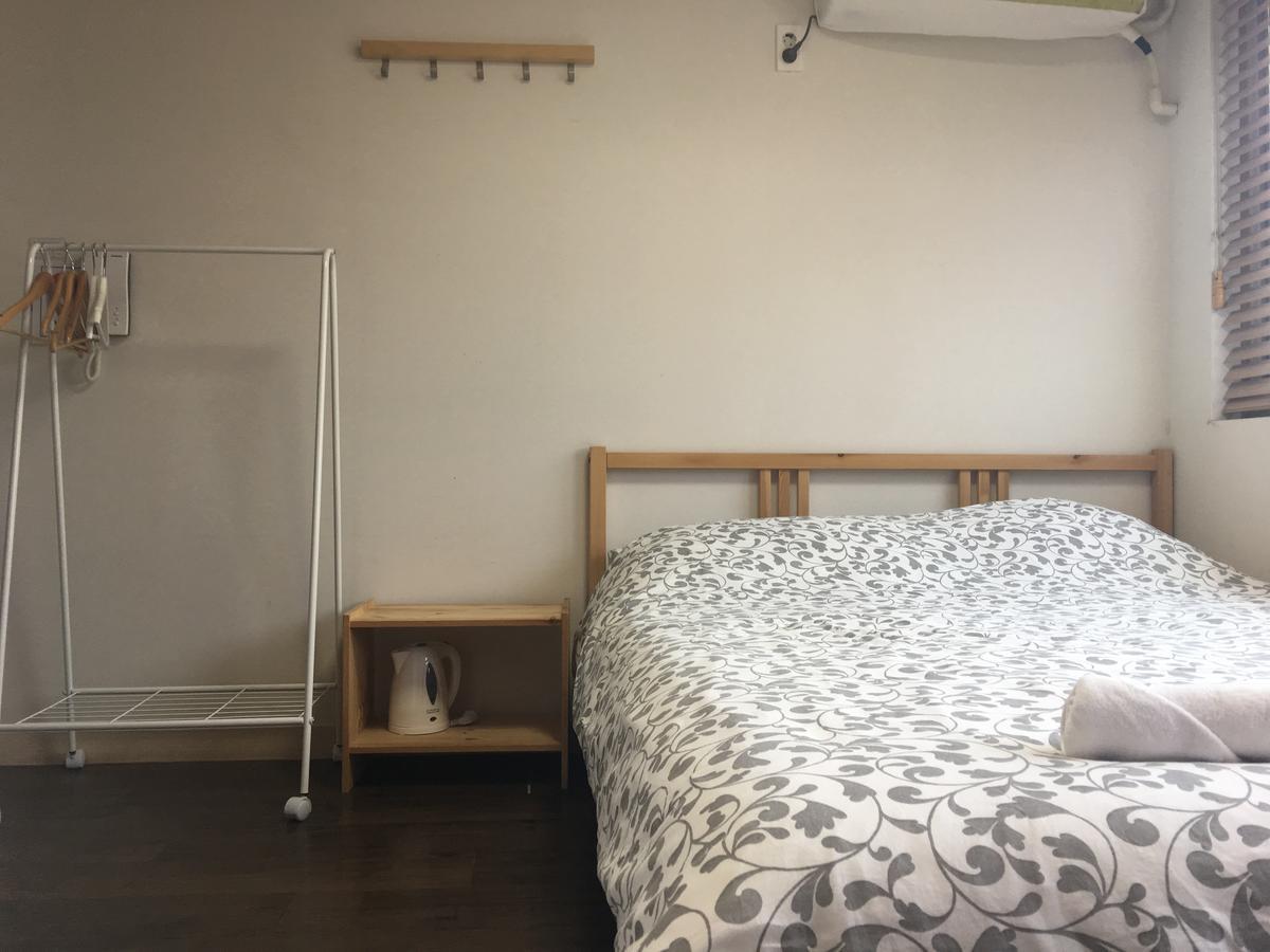 Hongdae Pencil Guesthouse سيول المظهر الخارجي الصورة