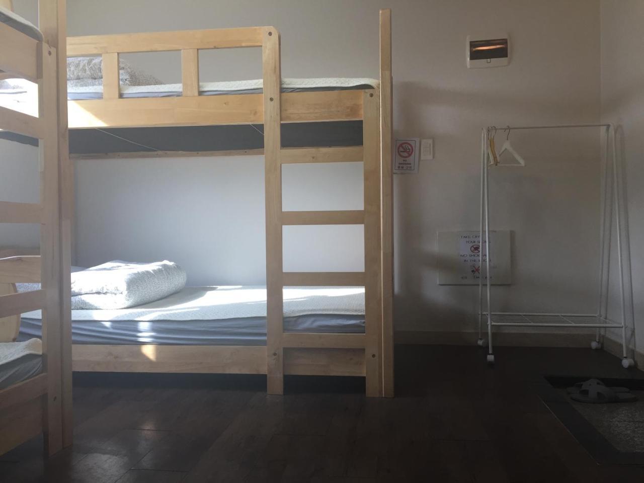 Hongdae Pencil Guesthouse سيول المظهر الخارجي الصورة